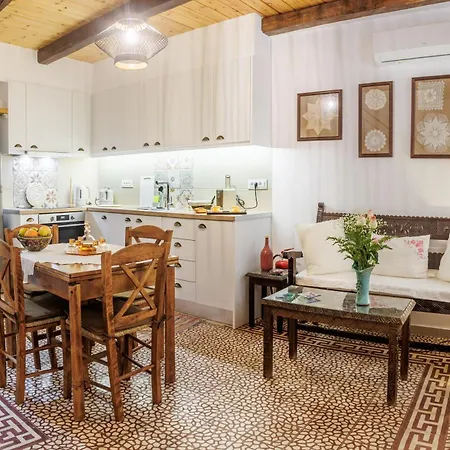 Ev Pezanou Casa vacanze