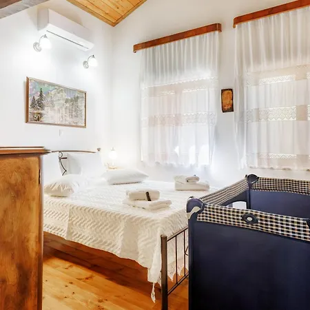 Ev Pezanou Casa vacanze